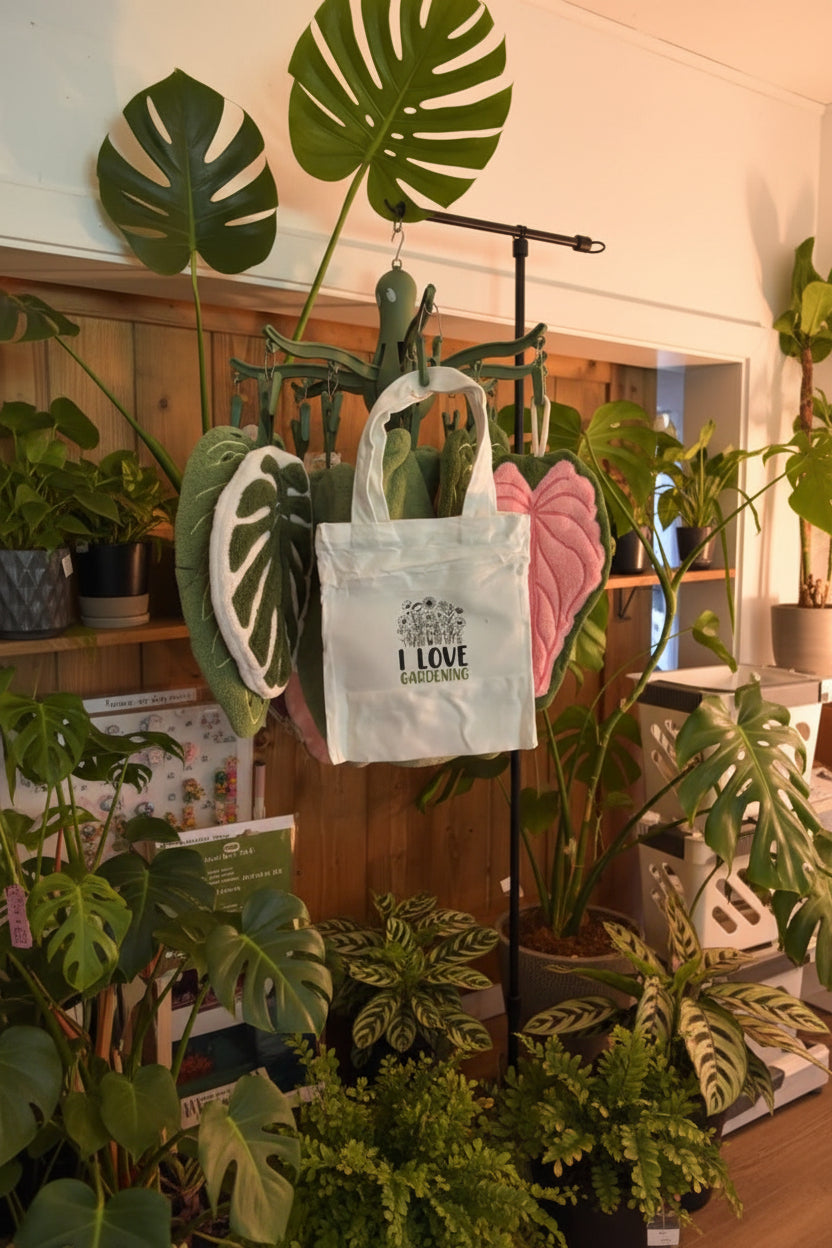 Reusable Lunch Tote "i love gardening" 8x8in